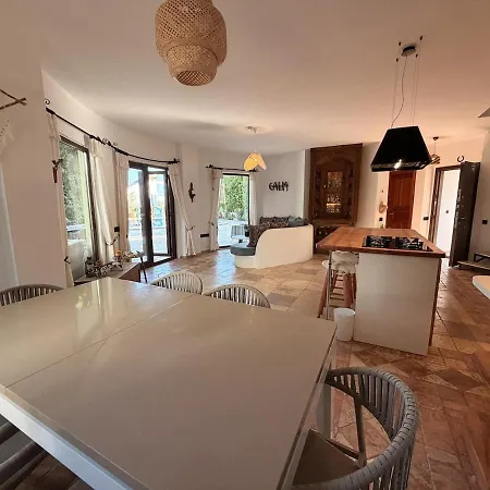 Lycia With Private Pool, Roof Terrace, Bbq Area And Garden Вилла *