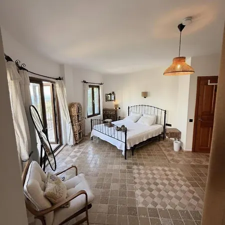 Lycia With Private Pool, Roof Terrace, Bbq Area And Garden Вилла *