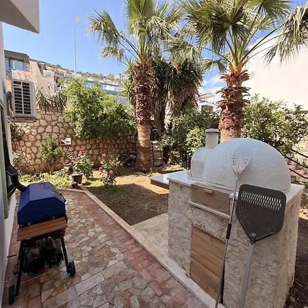 Lycia With Private Pool, Roof Terrace, Bbq Area And Garden * Kas